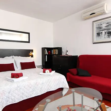 Sunny Near In Apartamento Split